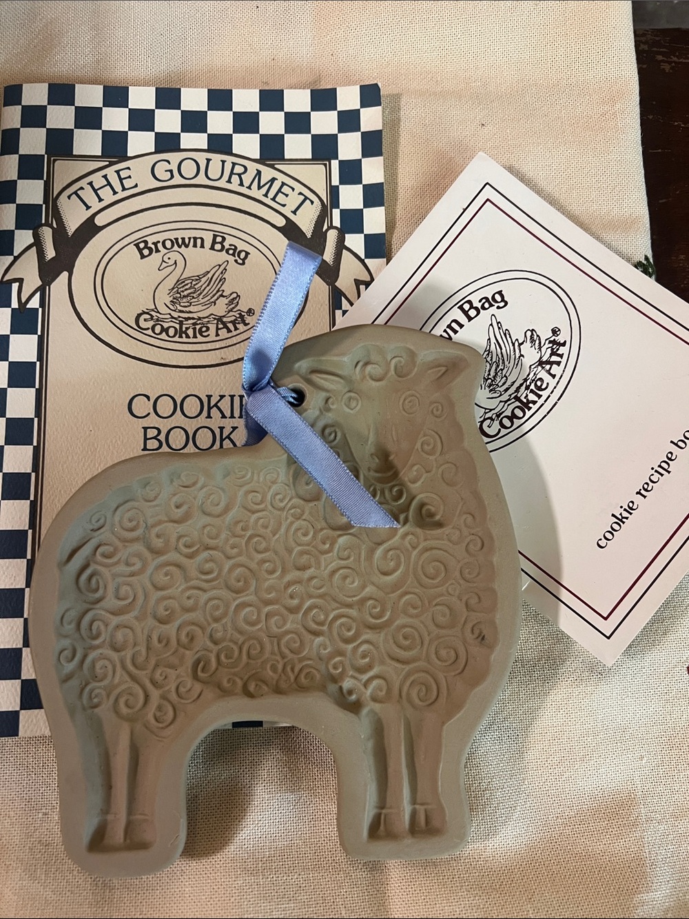 Brown Bag The Gourmet Sheep Cookie Mold - Taupe